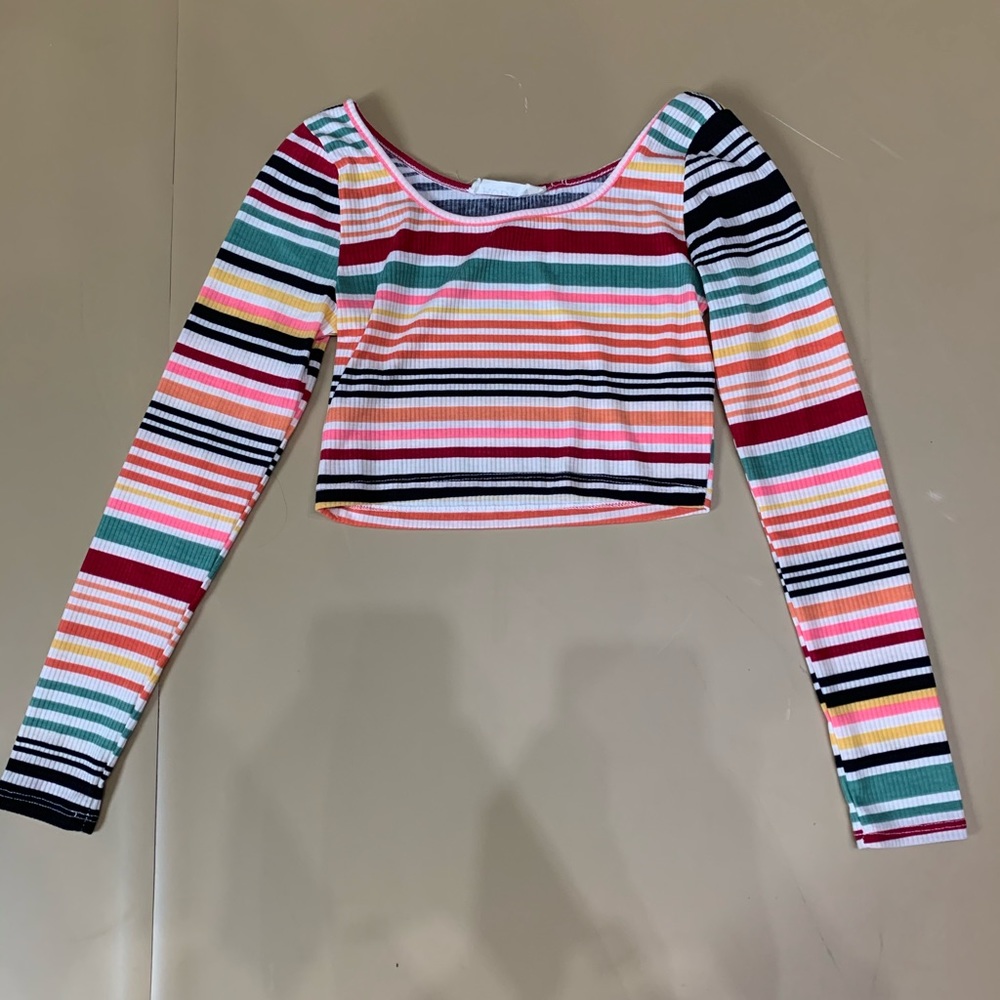 Cropped long sleeve